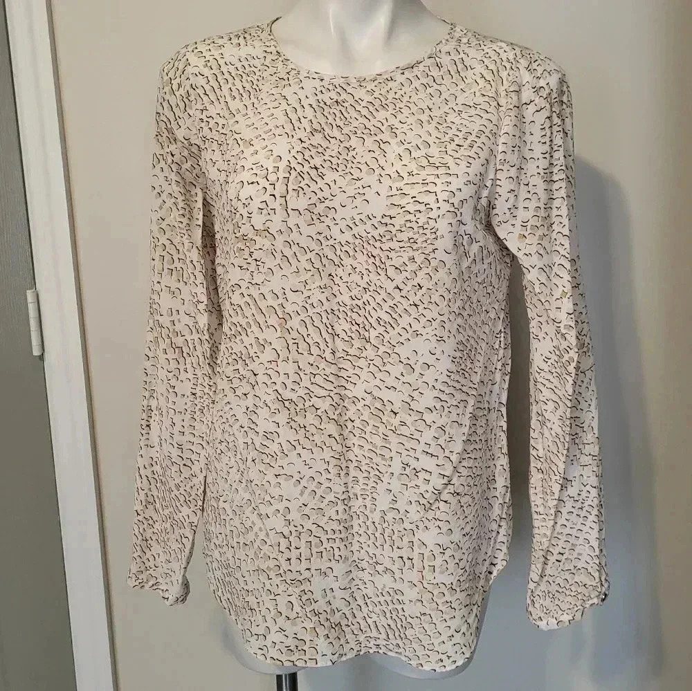 🌸 White House Black Market 100% Silk Ivory Multicolored Blouse(6)